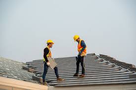 Best Roof Insulation Installation  in Hutchinson, KS